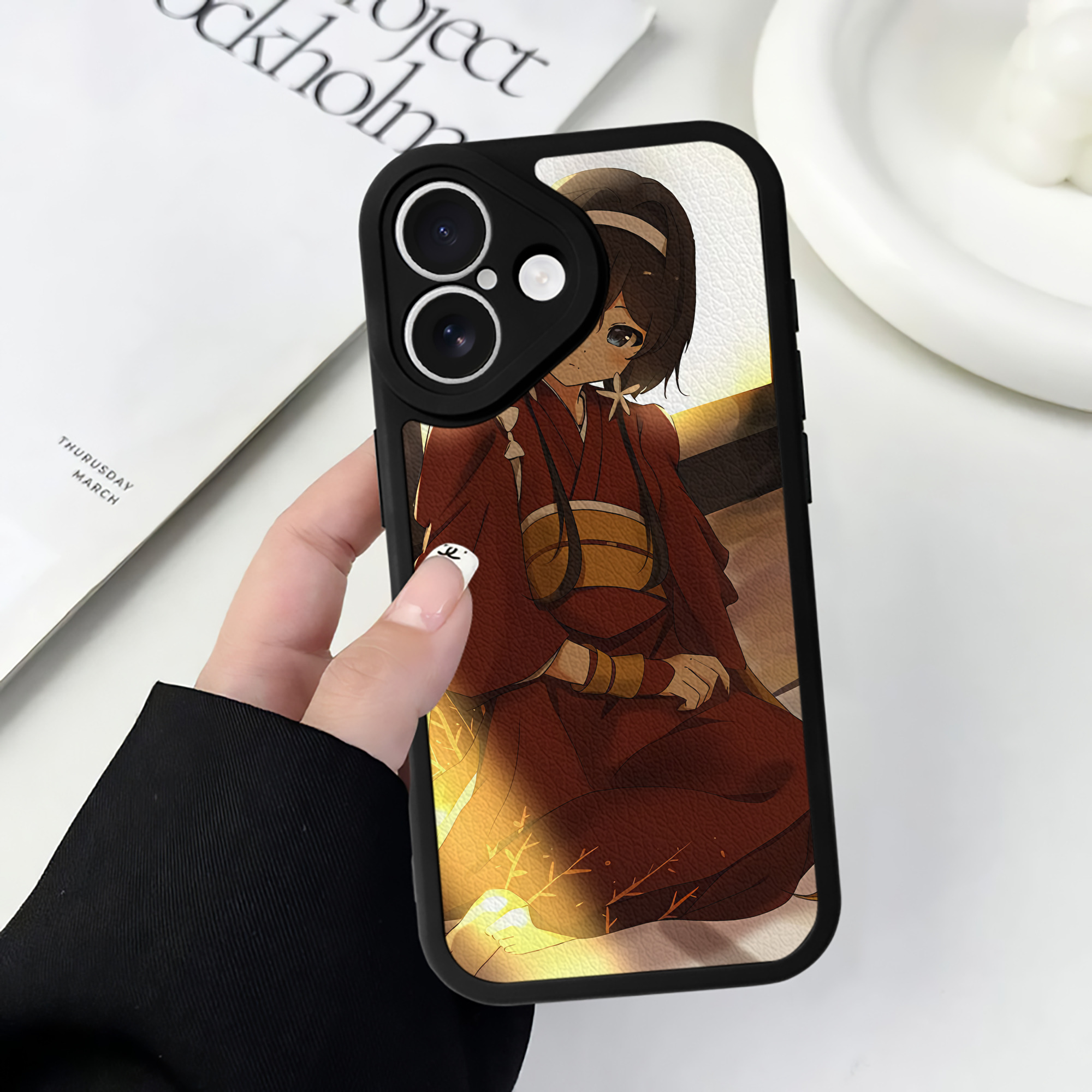 （画像用） 文豪ストレイドッグス Bungo Stray Dogs 【iPhone 16シリーズ対応】シリコンスマホケース（レザー調） 材質：シリコン